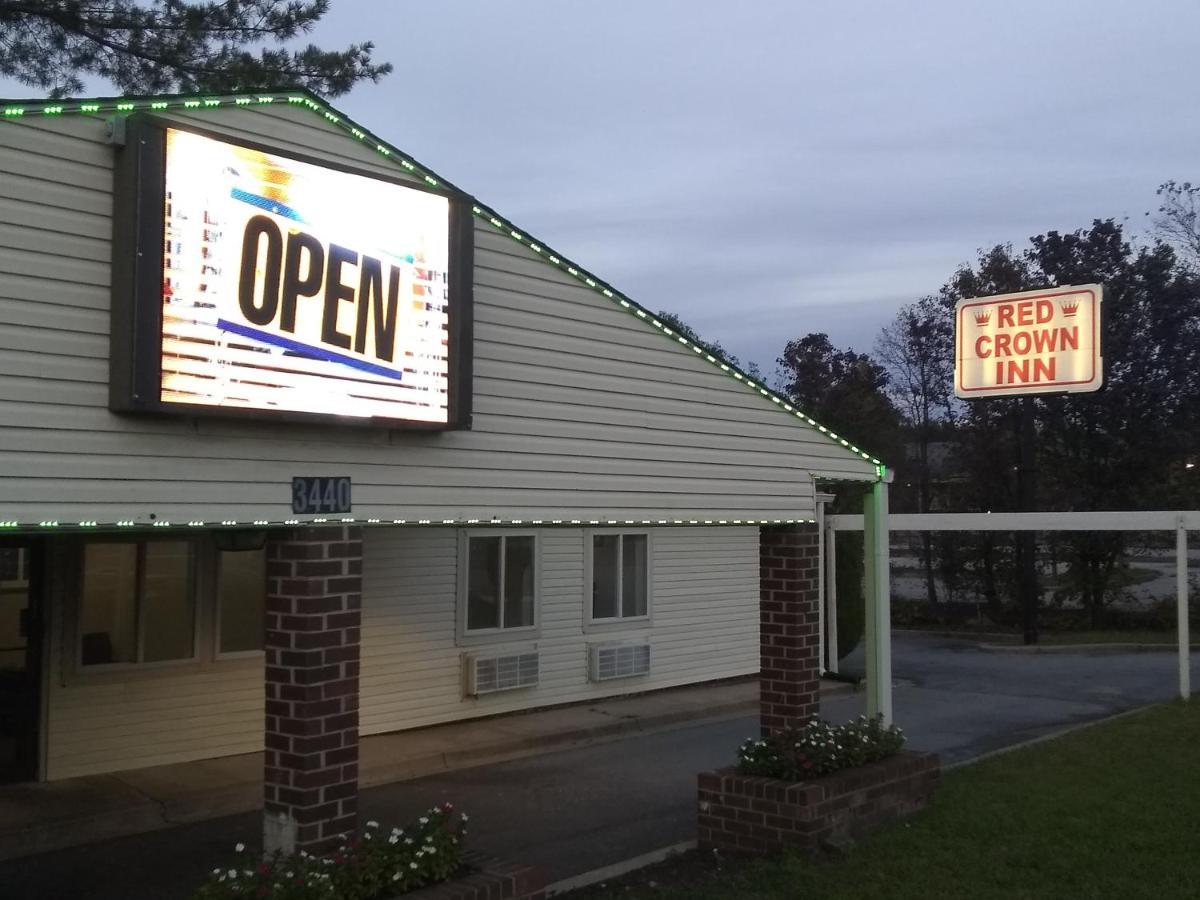 Red Crown Inn Laurel Exterior photo